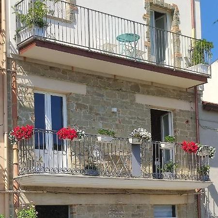 Апартаменти La Casa Dei Panorami Di Colobraro Екстер'єр фото