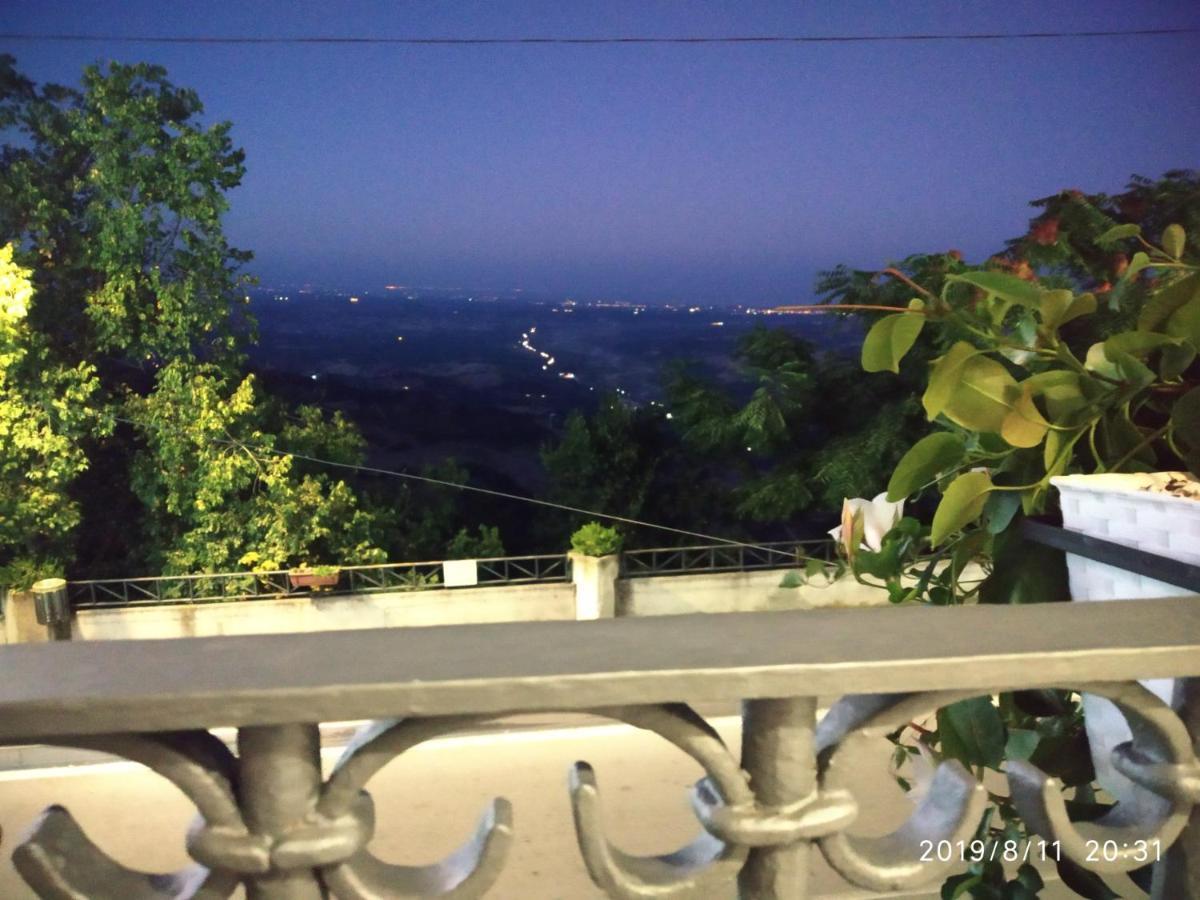 Апартаменти La Casa Dei Panorami Di Colobraro Екстер'єр фото